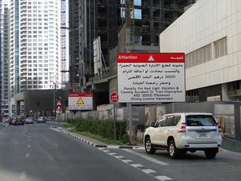 Dubai, Marina, UAE, penalty, penalties, traffic, car, driving, accident, bauda, vairuotojui